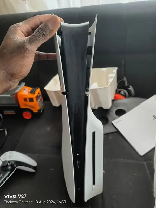 PS5 slim disk edition(secondhand)1 year old