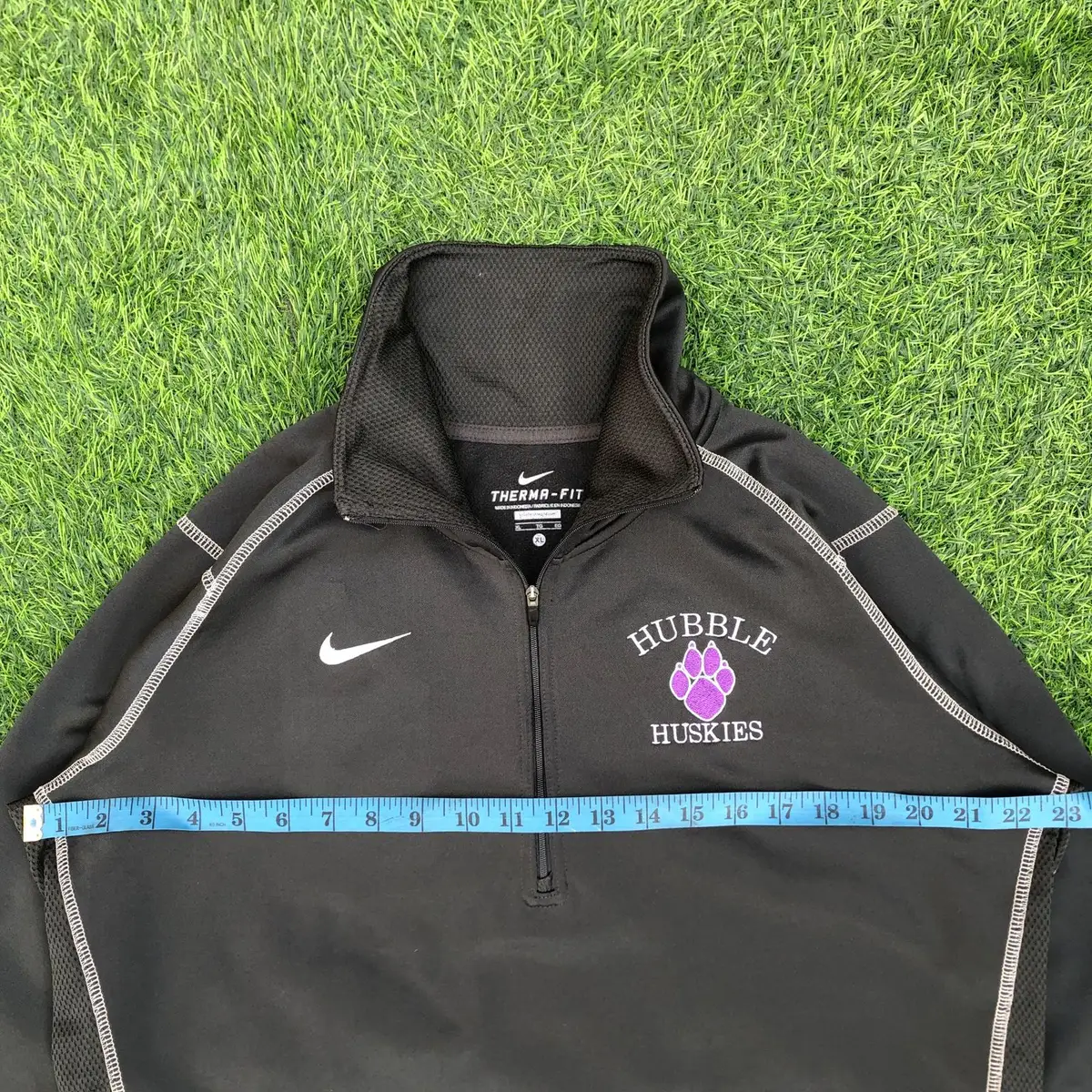 Nike Therma-Fit Hubble Huskies Quarter-Zip Pullover