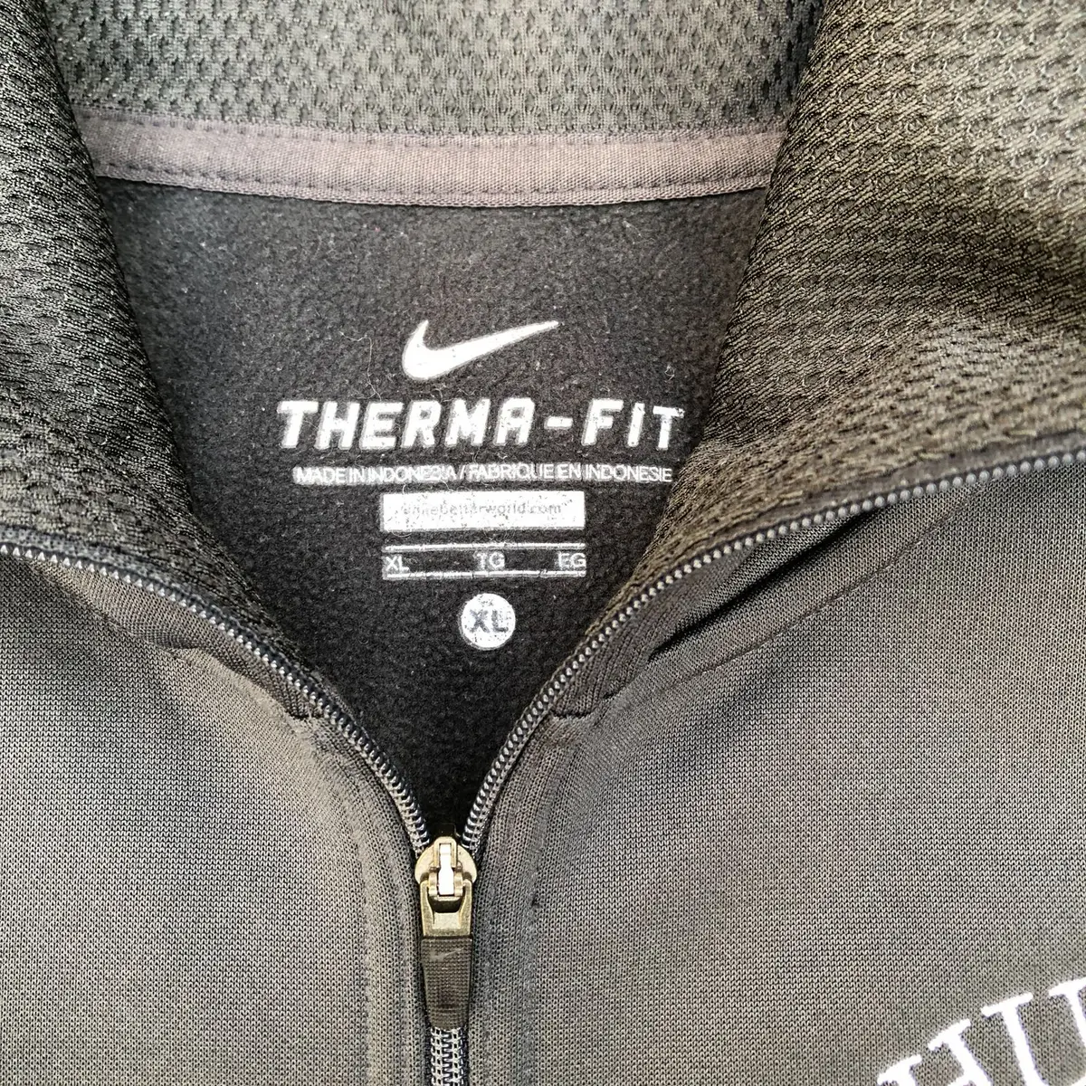 Nike Therma-Fit Hubble Huskies Quarter-Zip Pullover