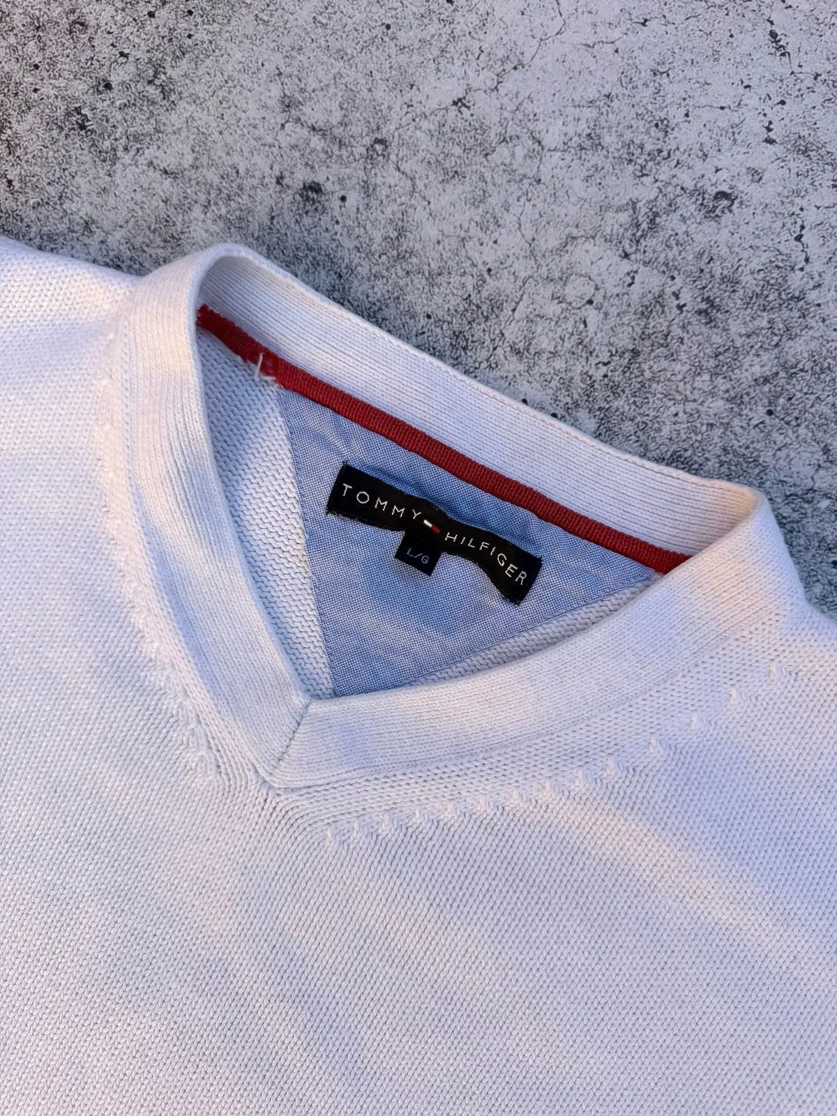 Tommy Hilfiger White V-Neck Knit Sweater