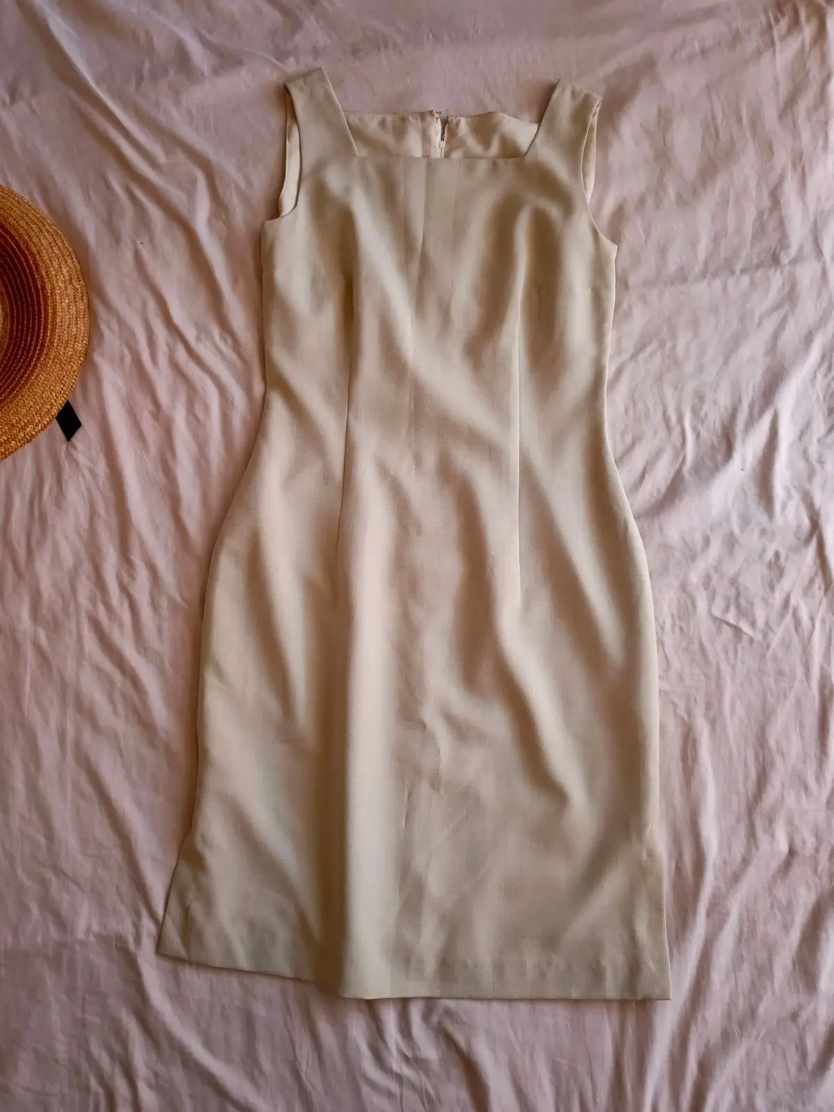 Cream Sleeveless Shift Dress Size S