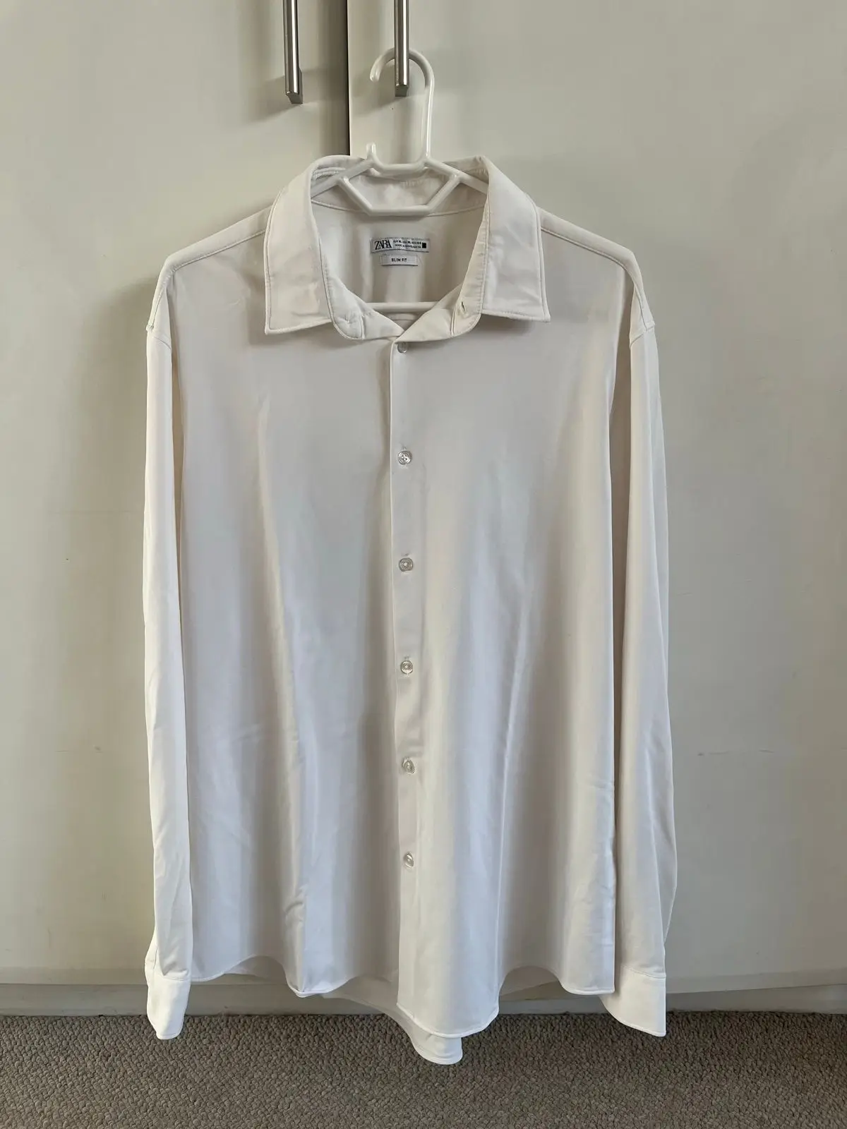 Zara White Long-Sleeve Slim Fit Button-Up Shirt