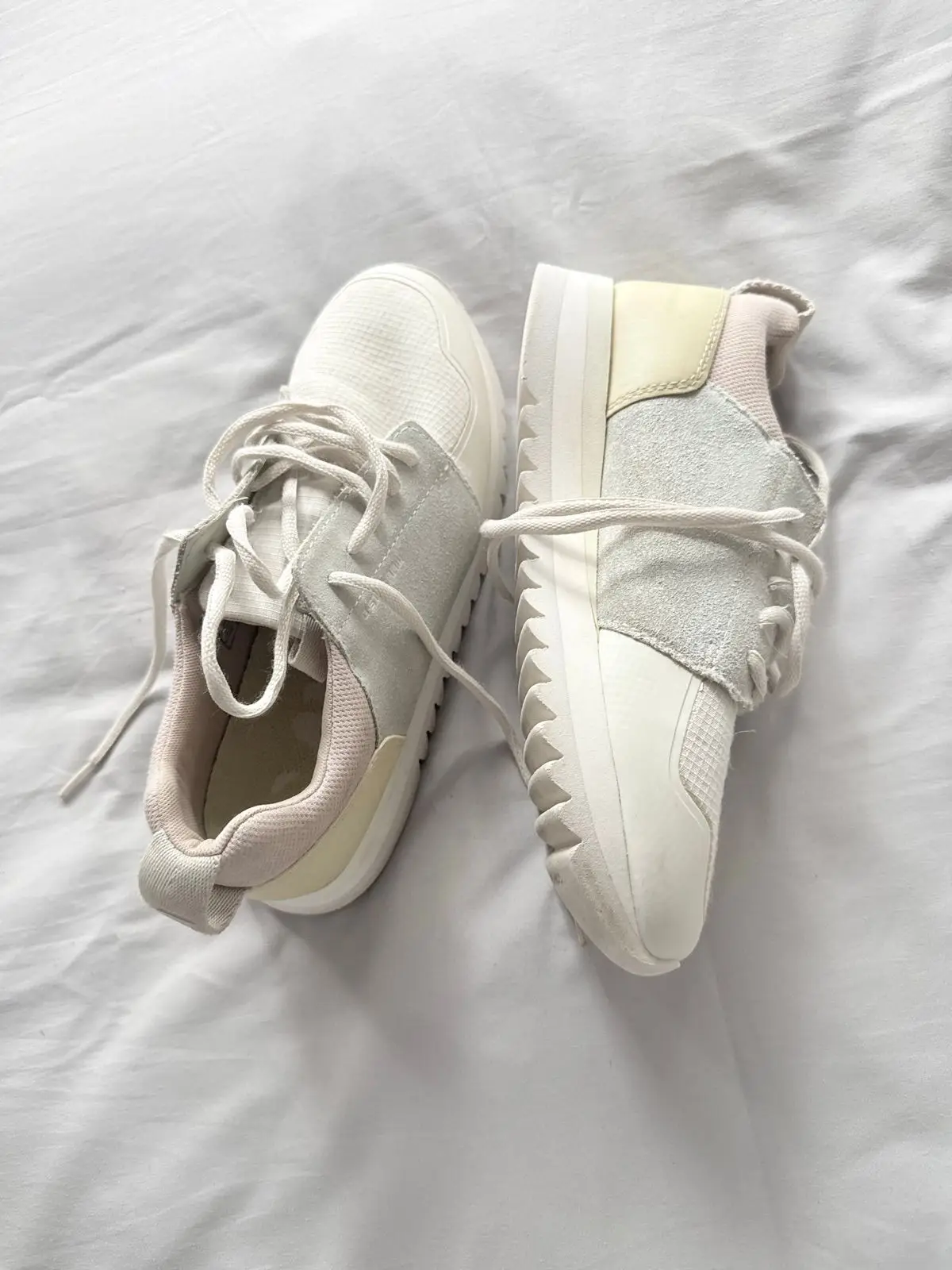 G-Star RAW White Grey Suede Sneakers Size 6.5