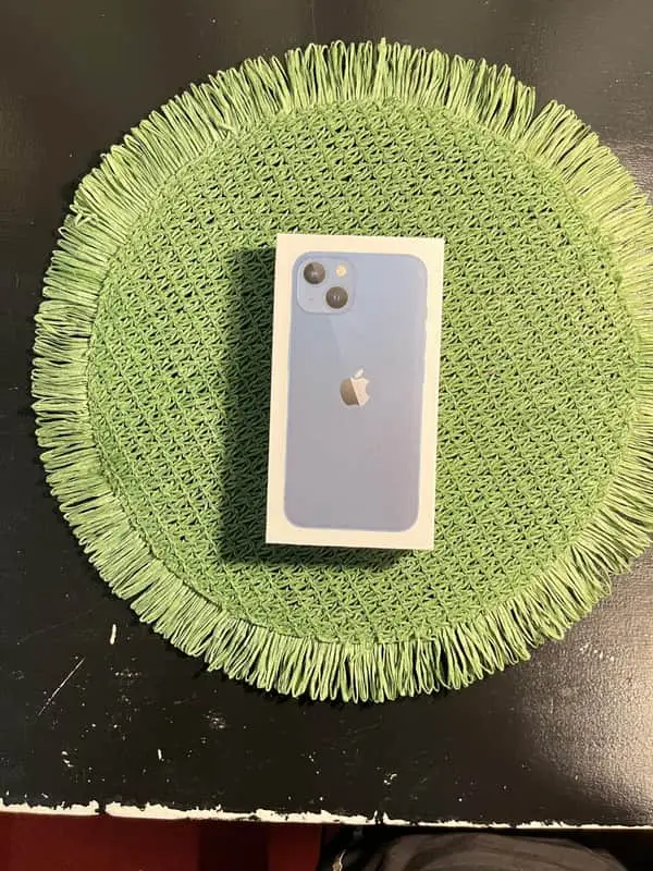 Apple iPhone 13 256GB-Blue Sealed