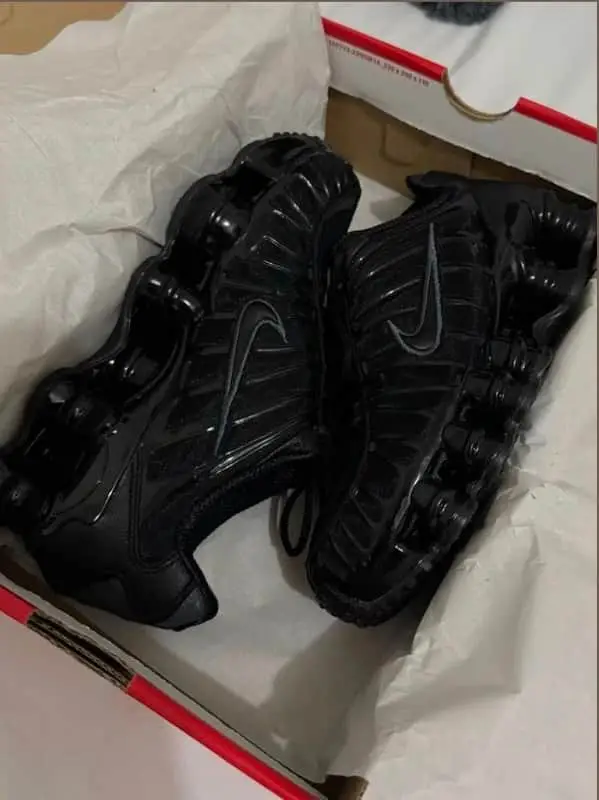 Nike Shox