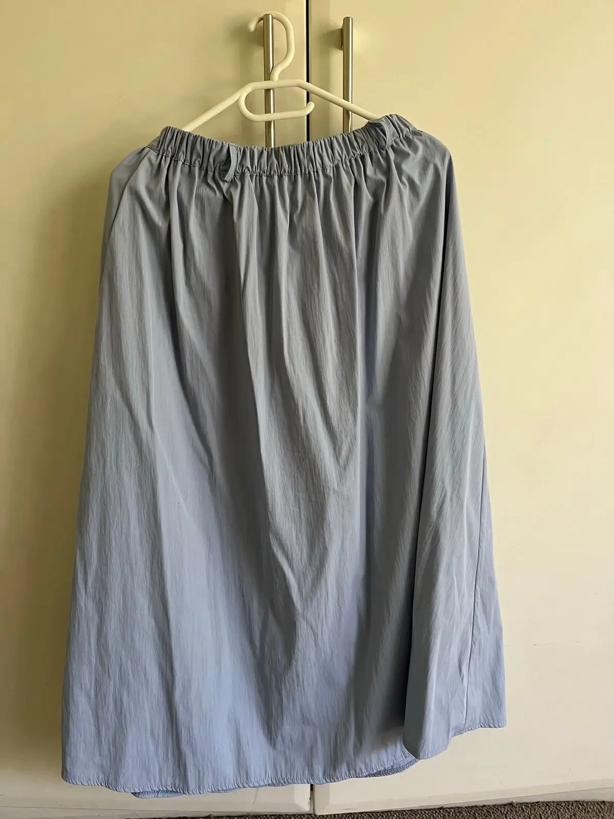 Grey Sleeveless Button-Up Shirt Size M