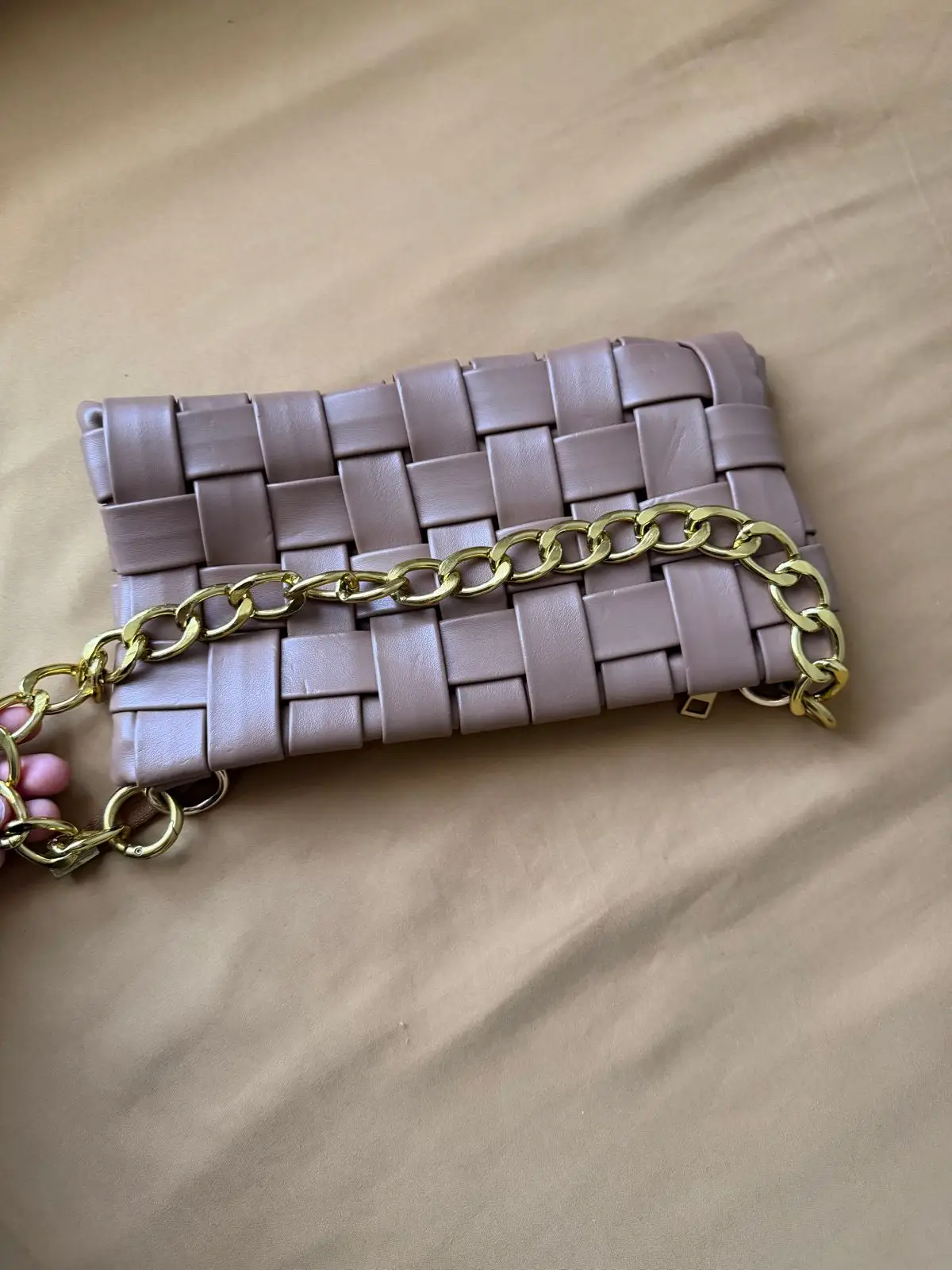 Lavender Woven Leather Shoulder Bag with Chain Handle