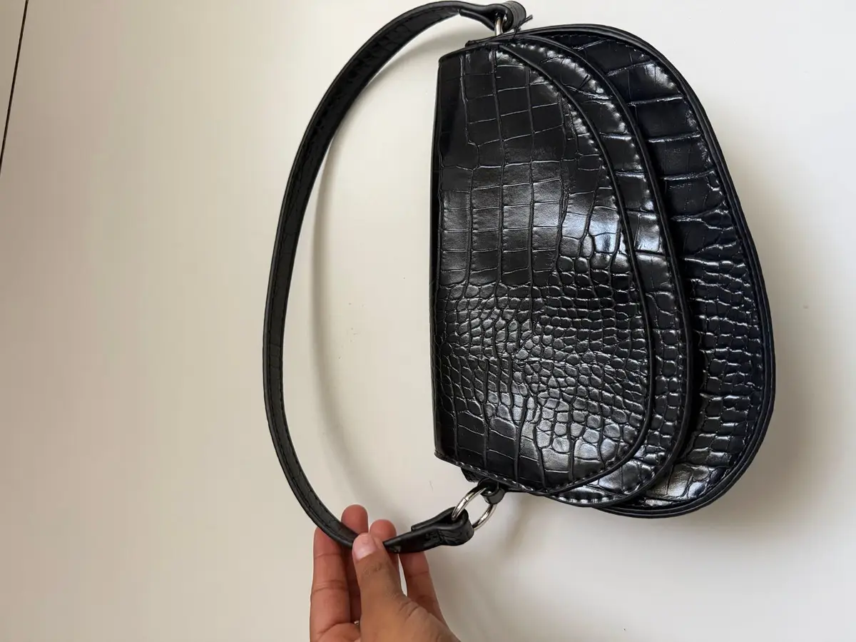 Shein Black Crocodile-Embossed Shoulder Bag