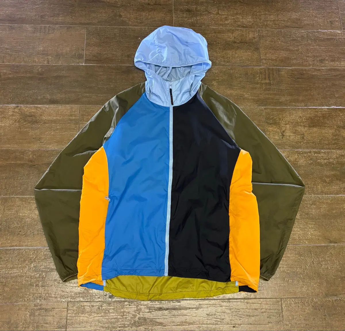 Uniqlo Colorblock Windbreaker Jacket S