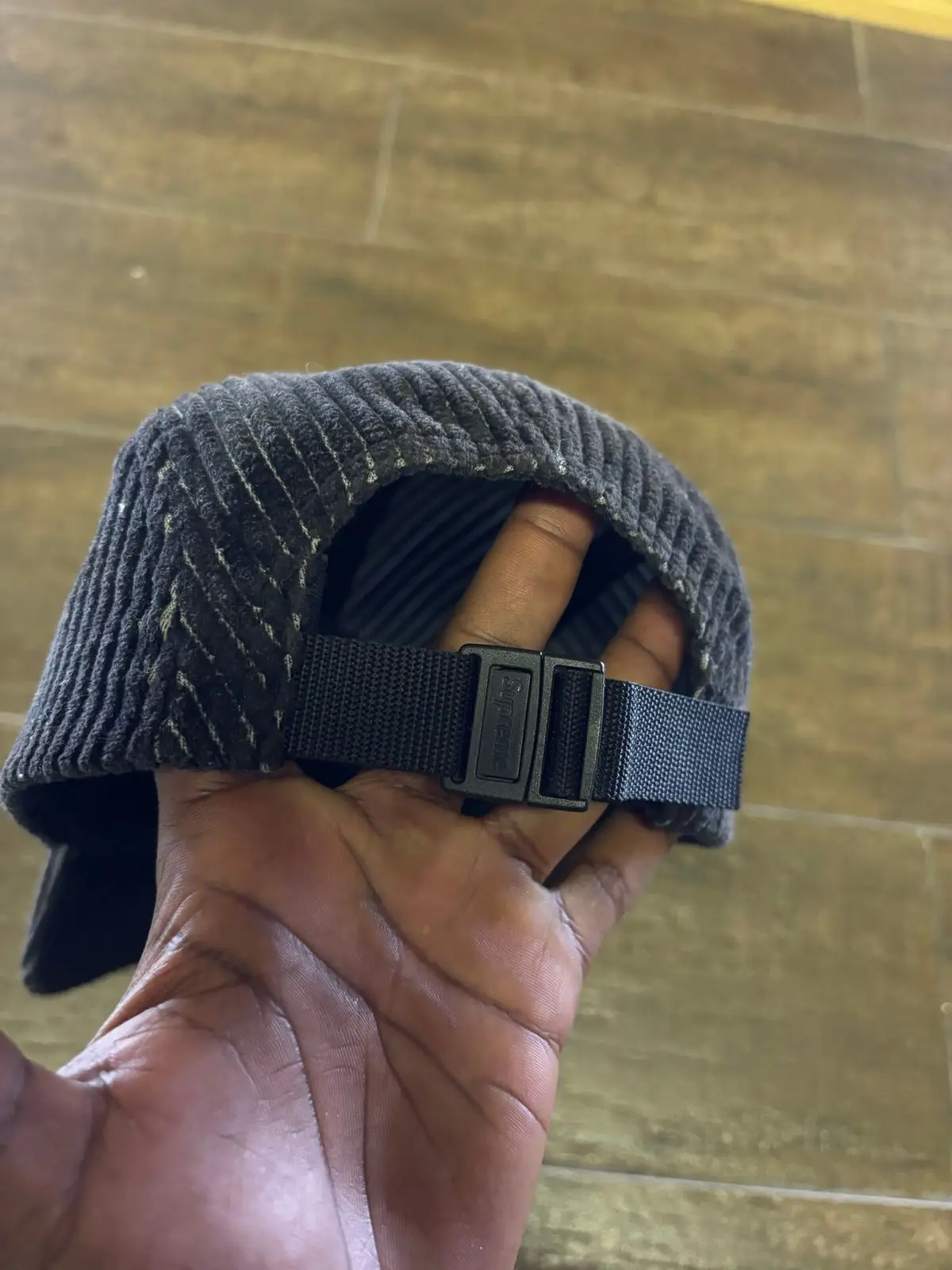 Supreme Black Ribbed Beanie