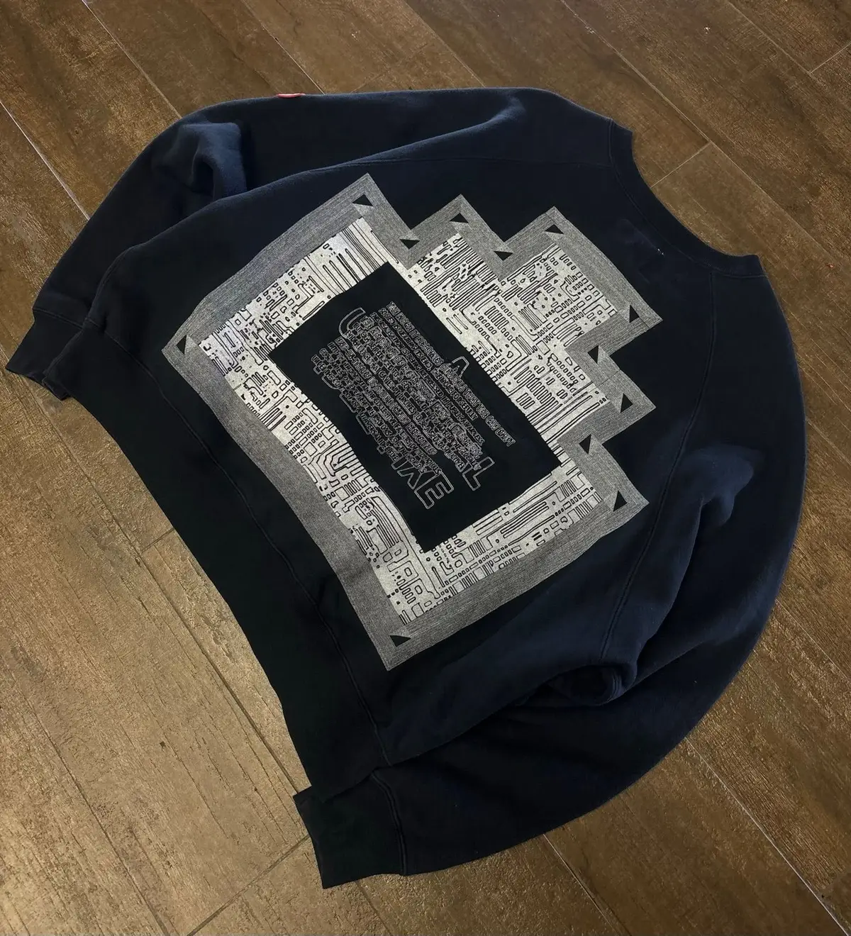 Navy Blue Crewneck Sweatshirt Size S