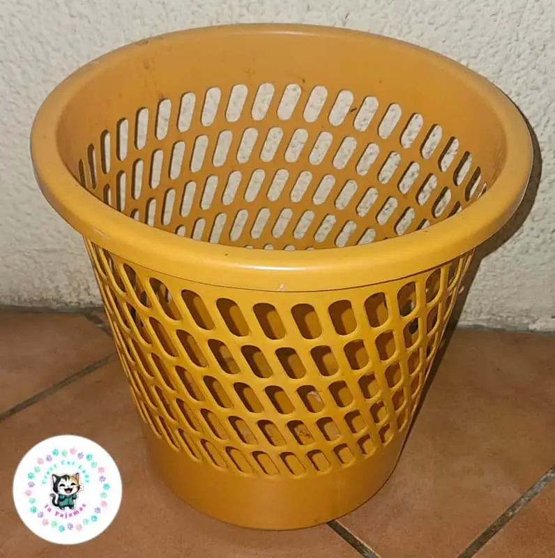 π¦ ULTIMATE VINTAGE PLASTIC BUNDLE π¨