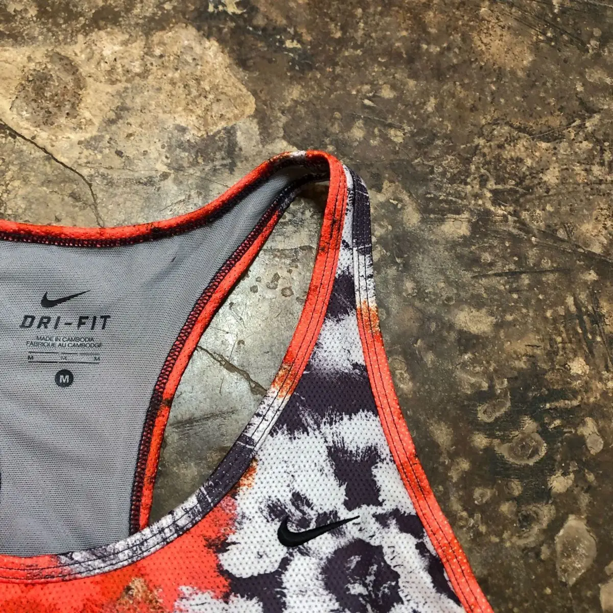 Nike Dri-Fit Sports Bra Red Abstract Print M
