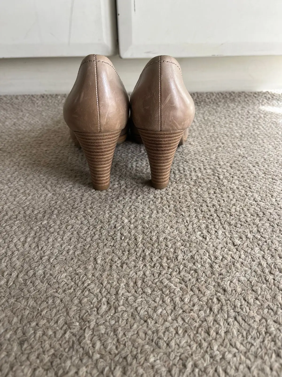 Beige Leather Platform Heels Size 6