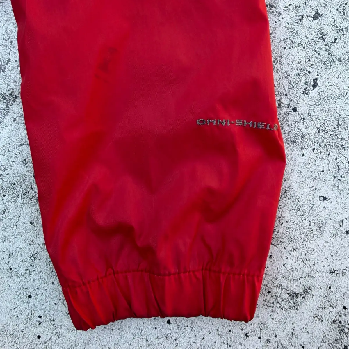Columbia Item — Size S