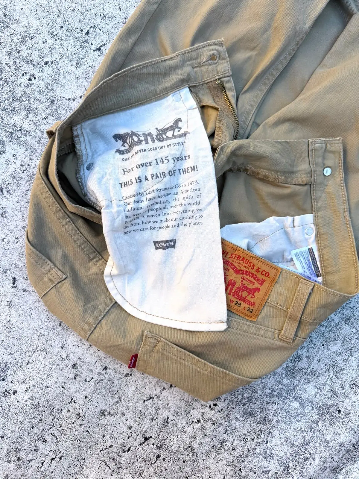 Levi's 502 Khaki Trousers W28 L32