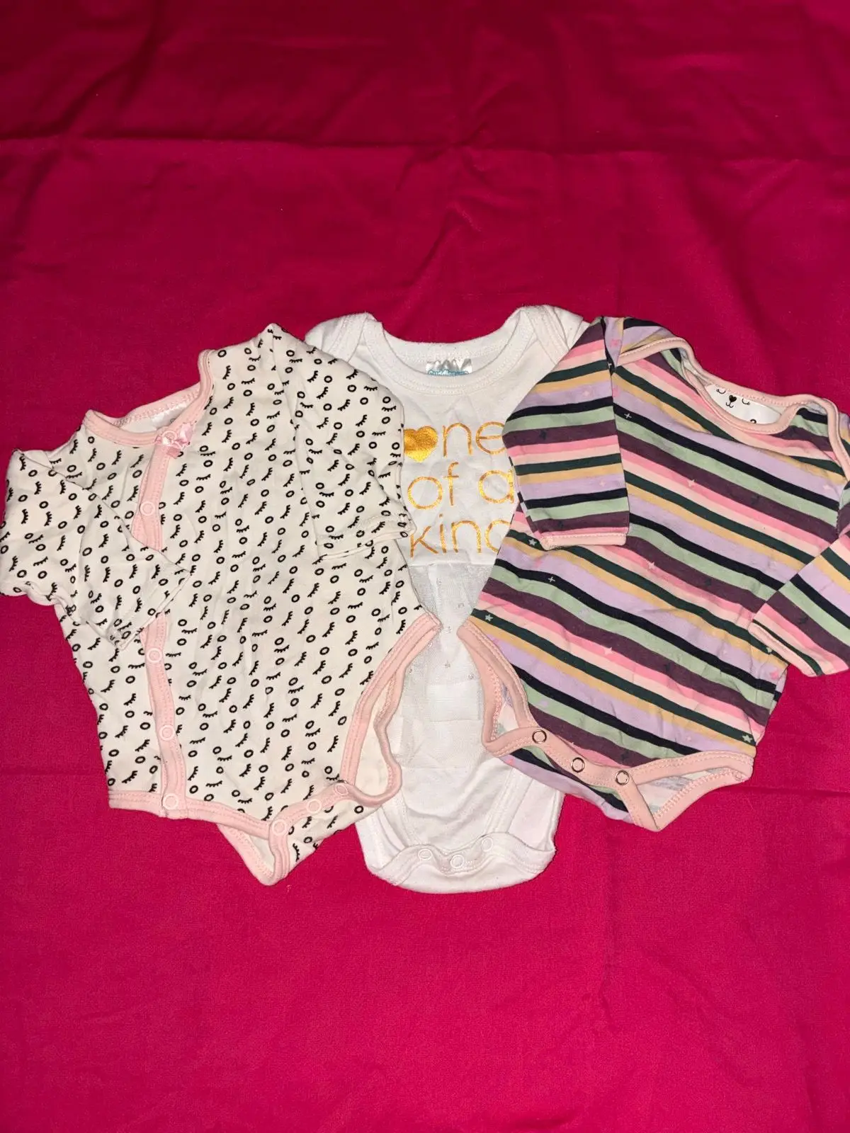 Baby Eyelash Print Long Sleeve Bodysuit