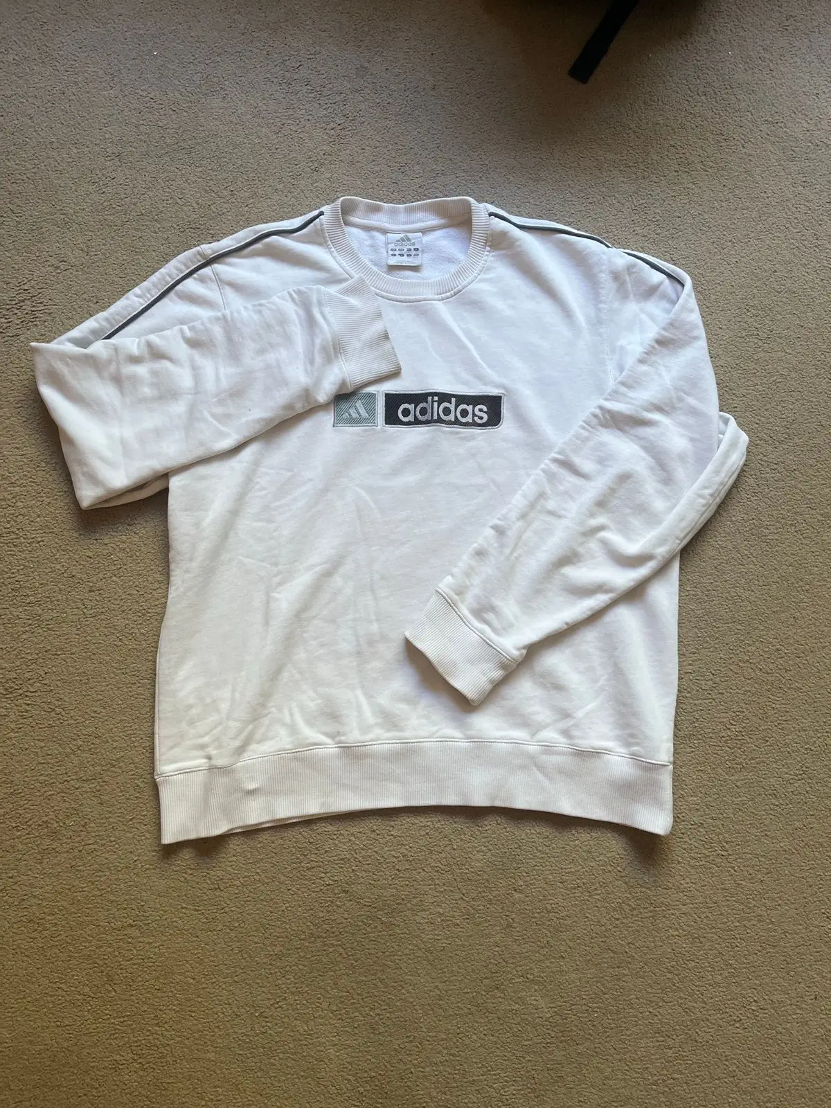 Adidas White Crewneck Sweatshirt