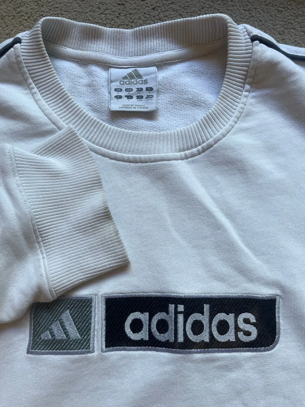 Adidas White Crewneck Sweatshirt