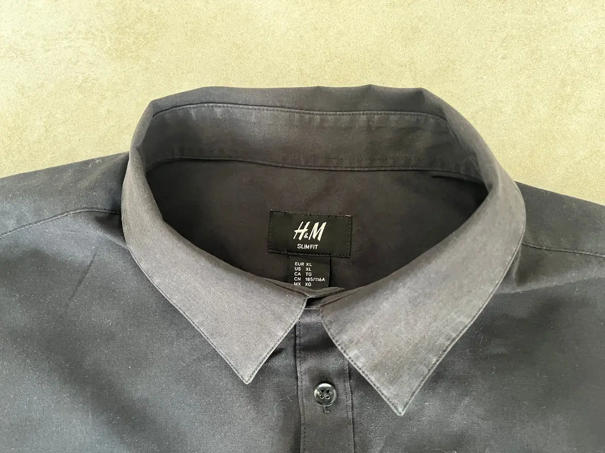 H&M Black Long-Sleeve Collared Shirt
