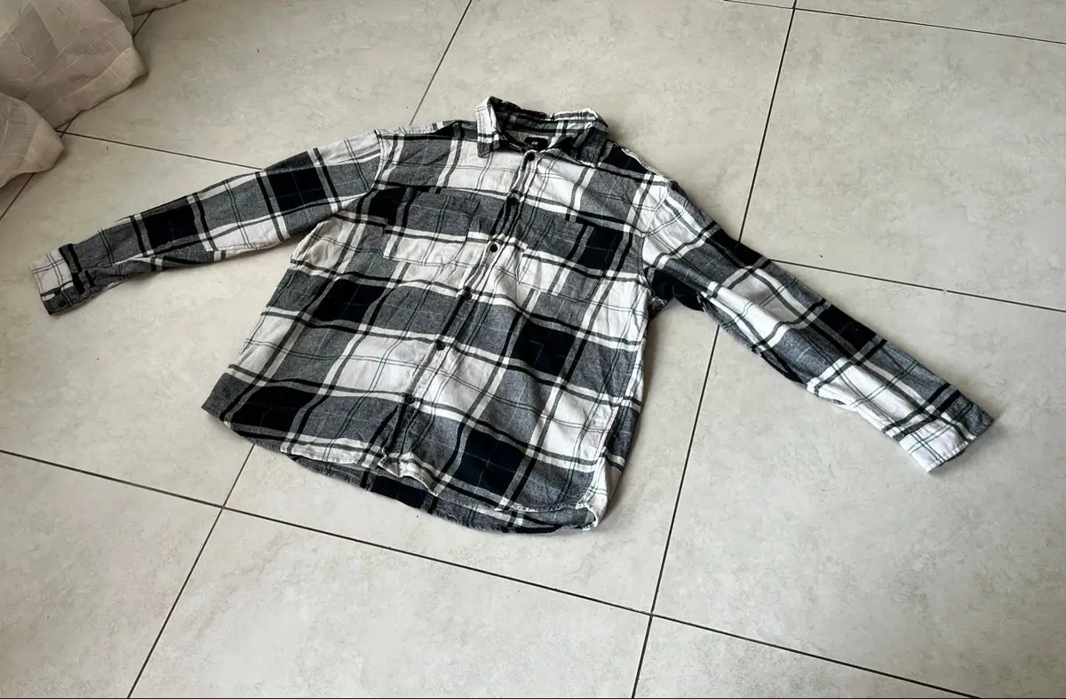 H&M Plaid Long-Sleeve Flannel Shirt