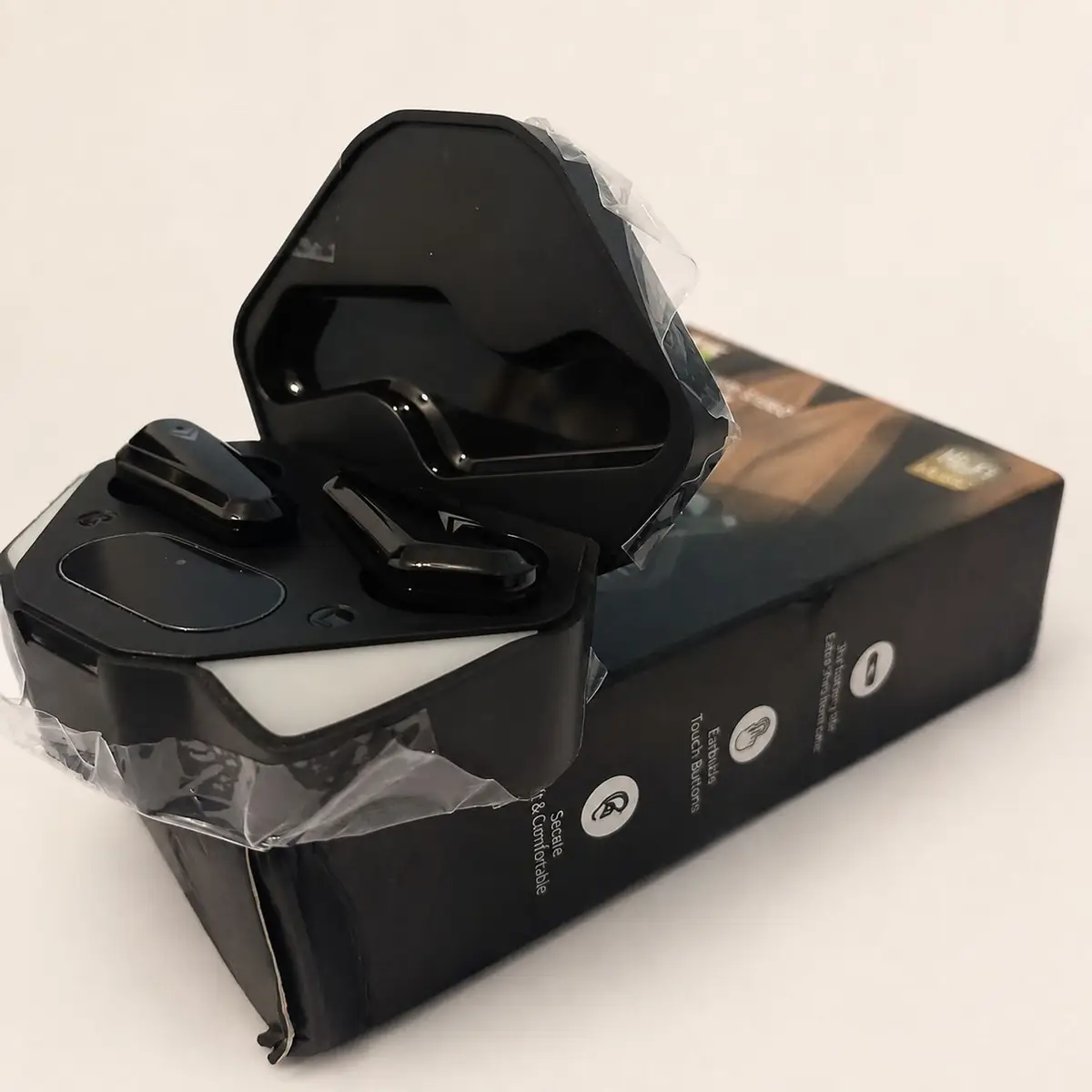 Wireless Earbuds with Charging Case