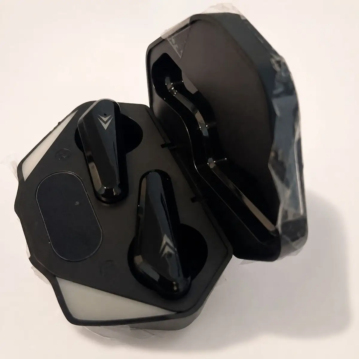Wireless Earbuds with Charging Case