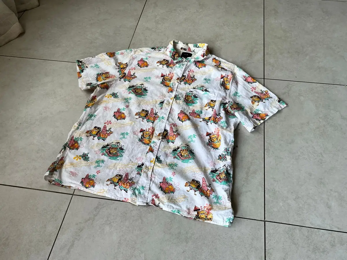 H&M Spongebob Squarepants All-Over Print Short Sleeve Shirt