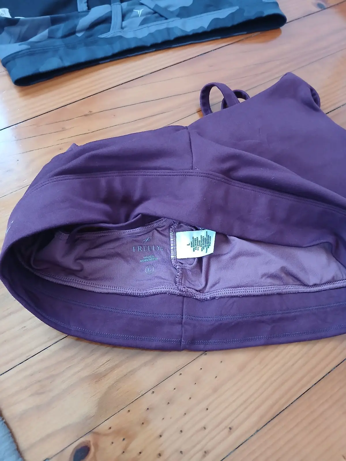 Old Navy Active Camo Sports Bra