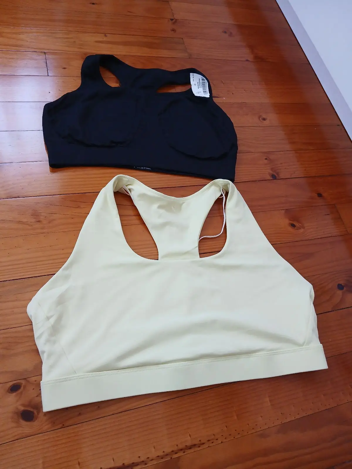 Black Sports Bra
