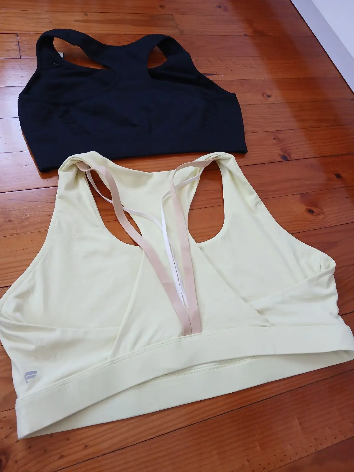Black Sports Bra