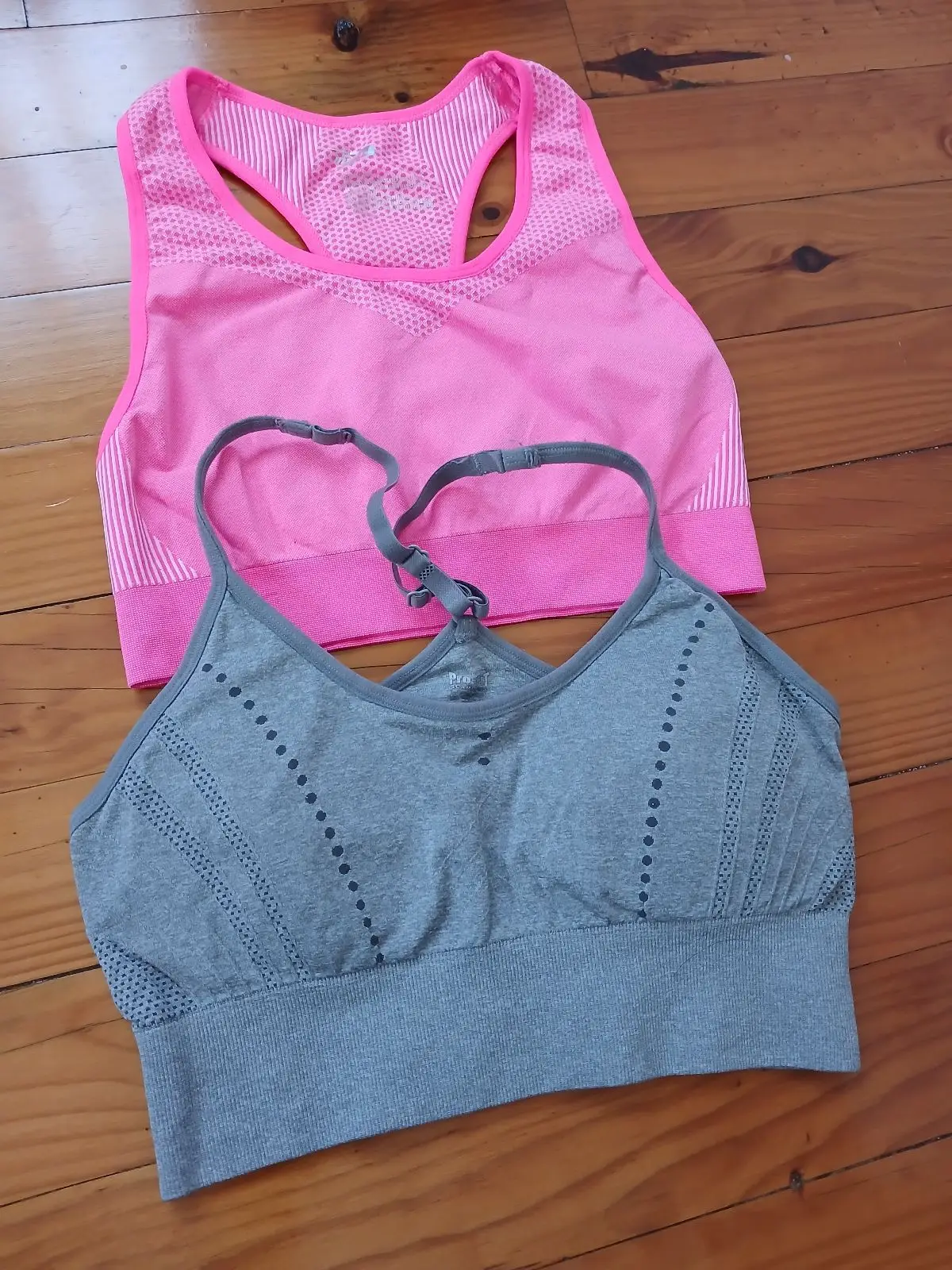 Pink Seamless Sports Bra