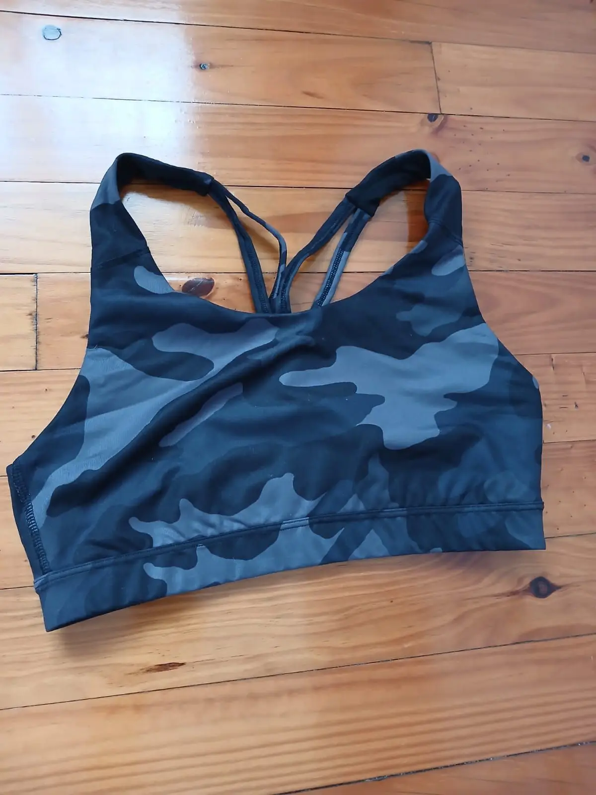 Old Navy Camo Activewear Sports Bra