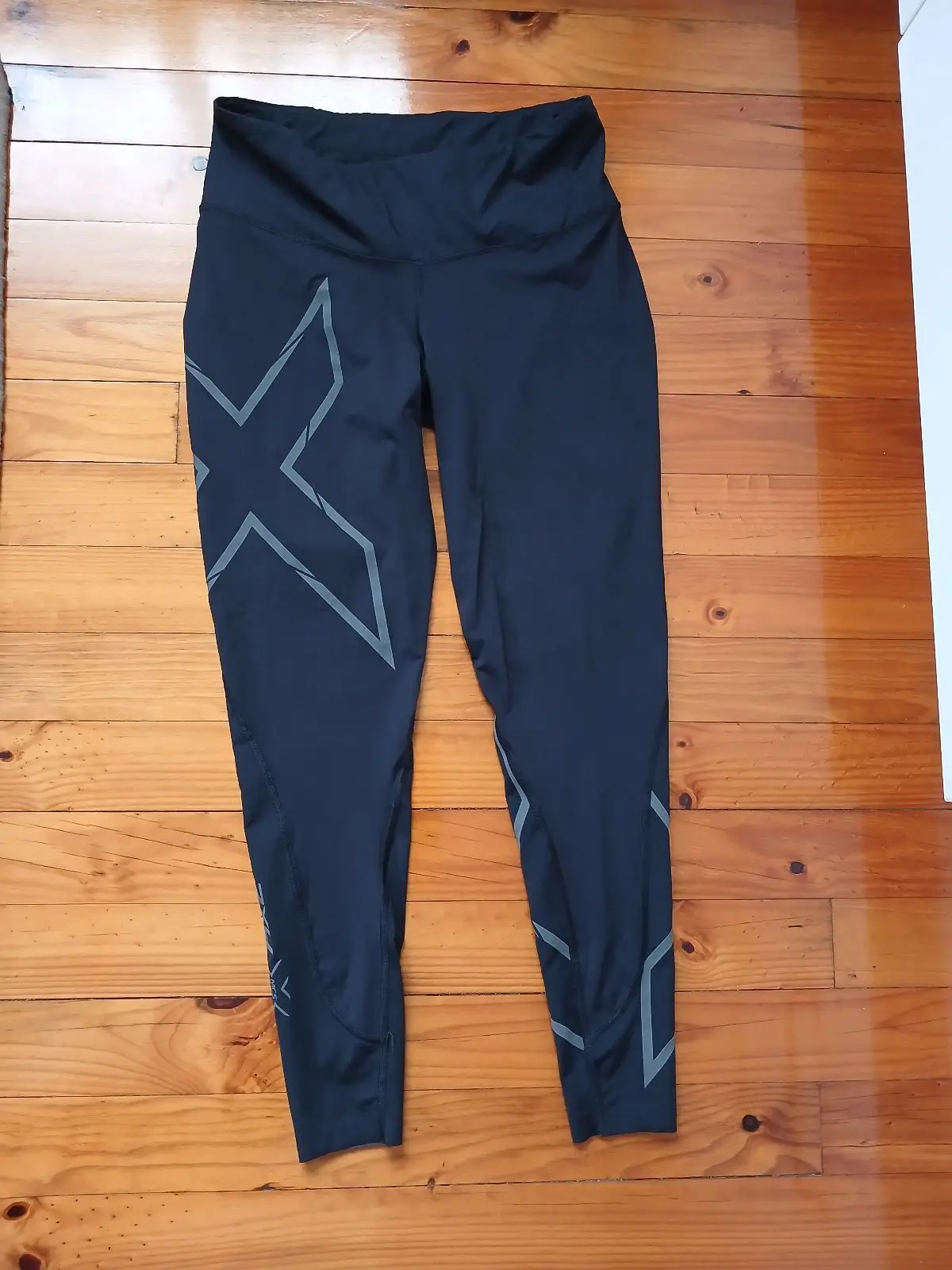 2XU Black Compression Tights