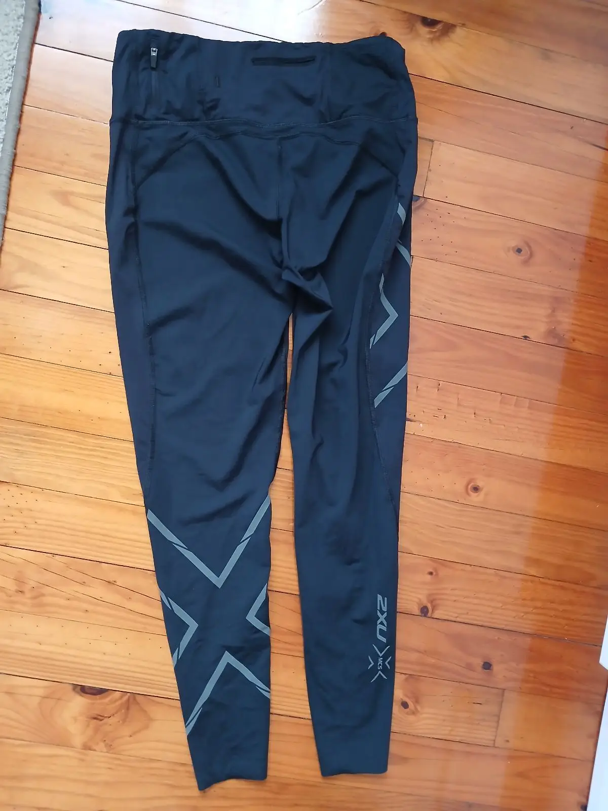 2XU Black Compression Tights