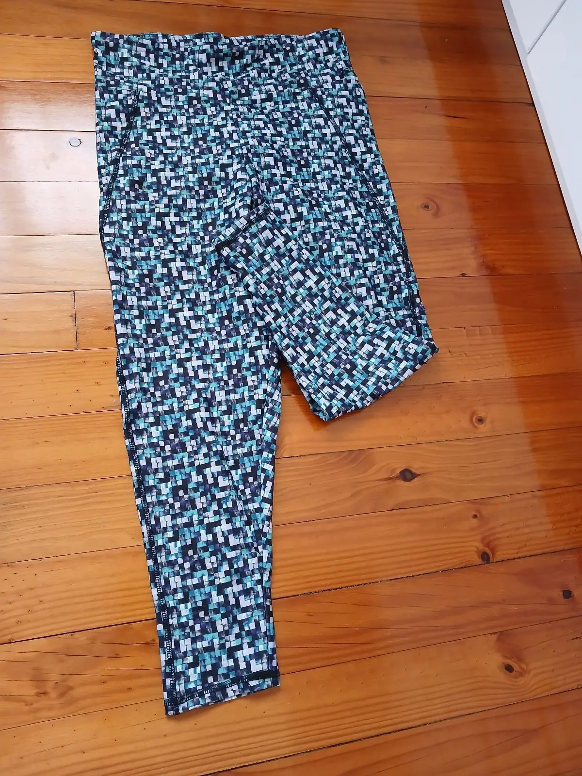 Patterned Activewear Leggings