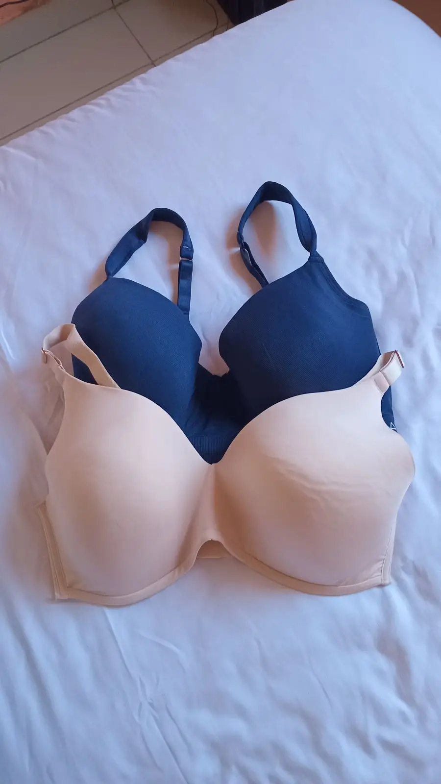 Nautica Nude Underwire Bra Size 40