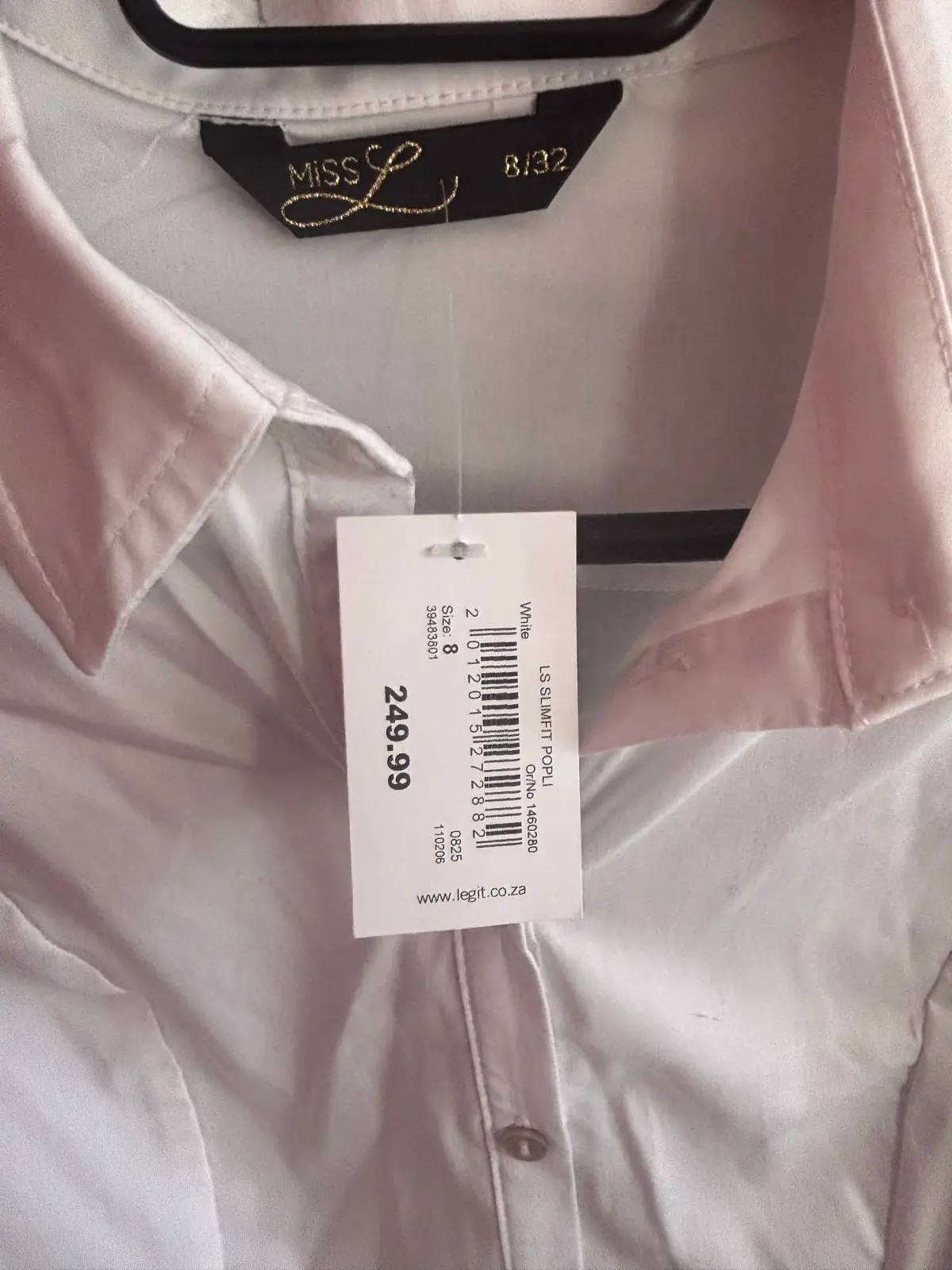 Miss L White Long-Sleeve Button-Down Shirt