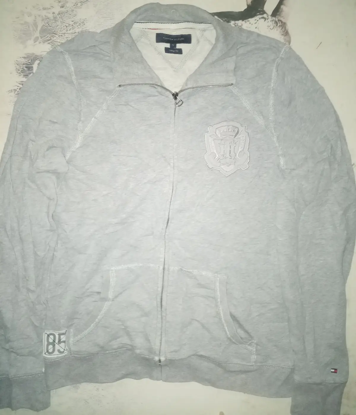 Tommy Hilfiger Grey Zip-Up Hoodie with Crest