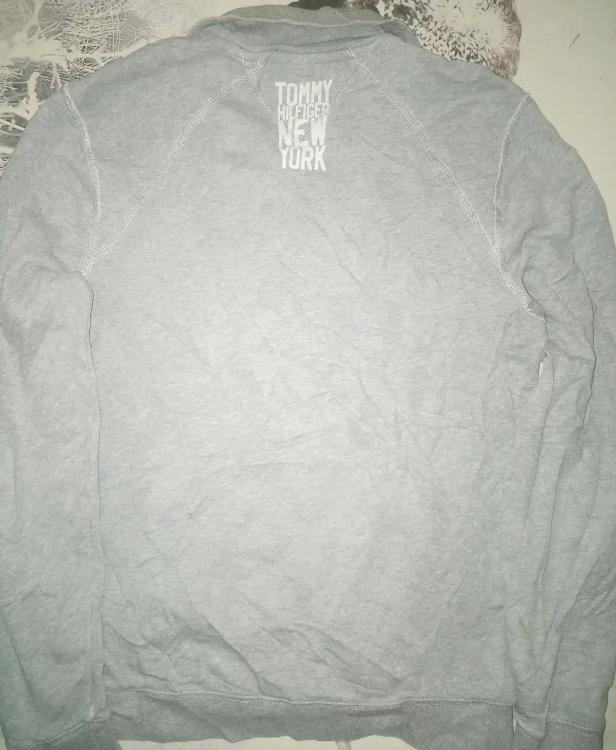 Tommy Hilfiger Grey Zip-Up Hoodie with Crest