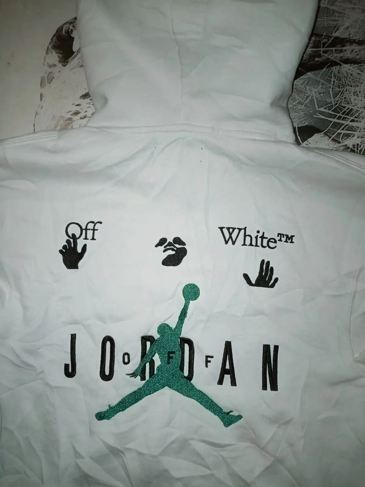Off-White x Air Jordan White Hoodie
