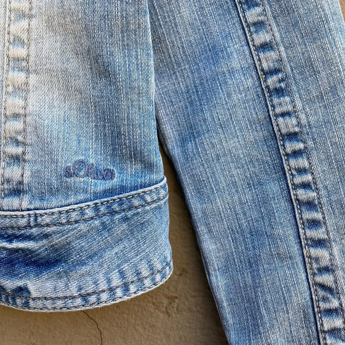 s.Oliver Light Wash Denim Jacket
