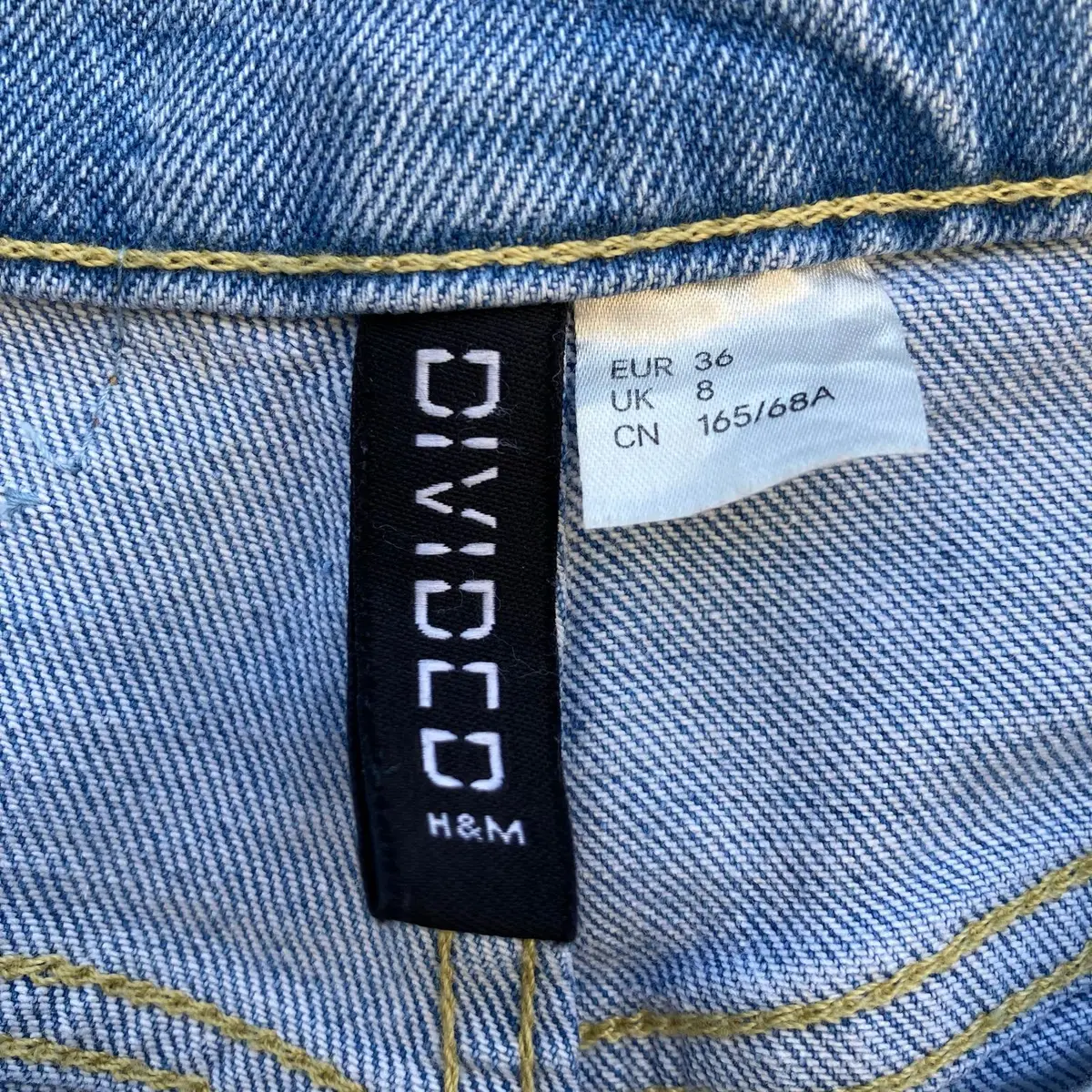 H&M Light Wash High-Waisted Mom Jeans