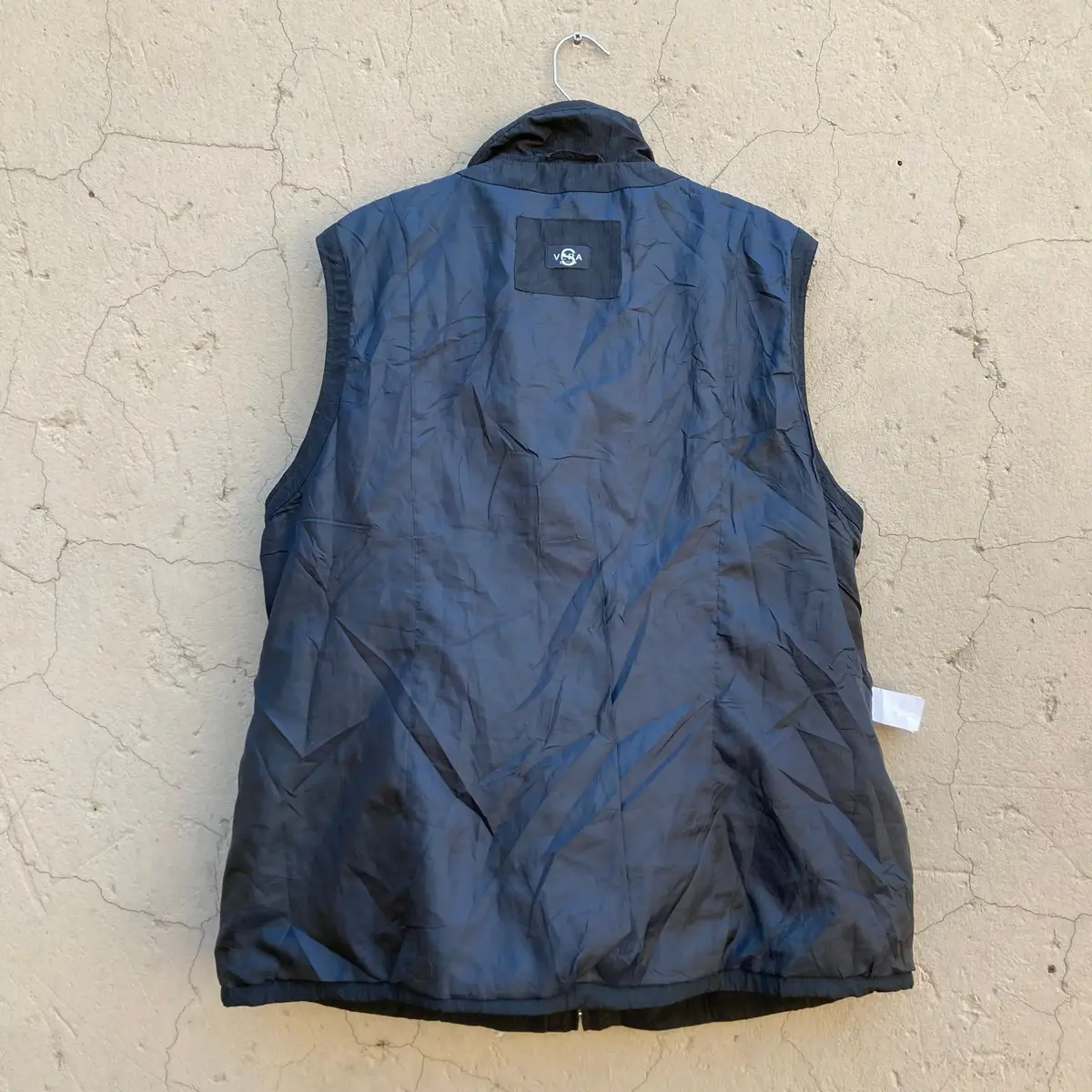 Vera Wang Black Sleeveless Zip Vest