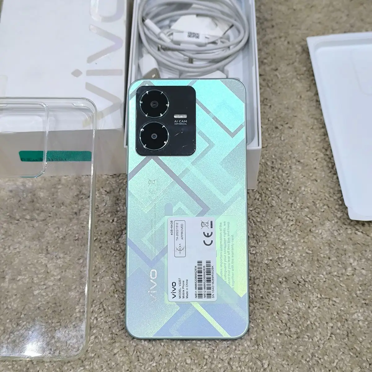 Vivo Y22 Smartphone Box