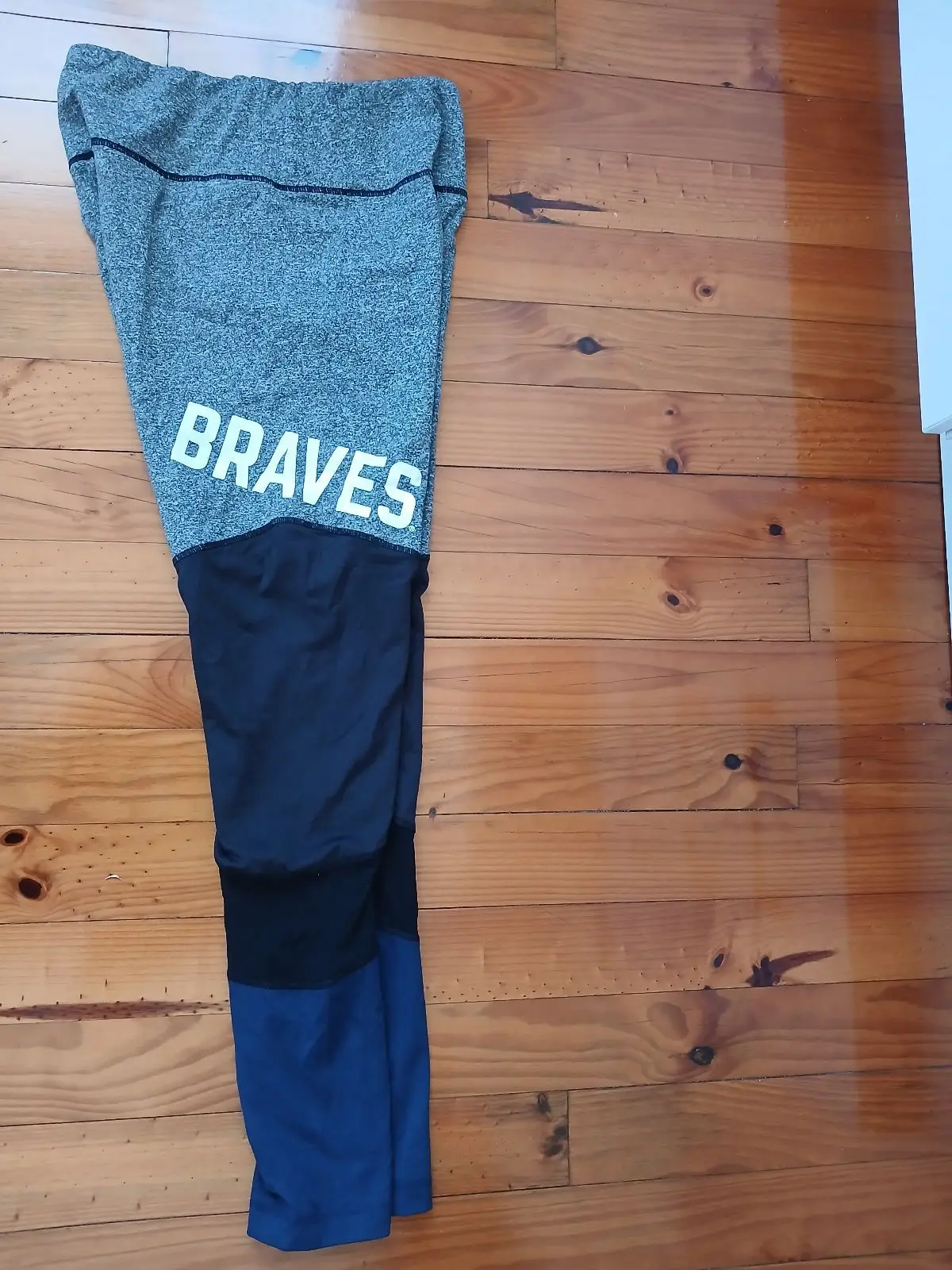 Colour-Blocked Activewear Leggings