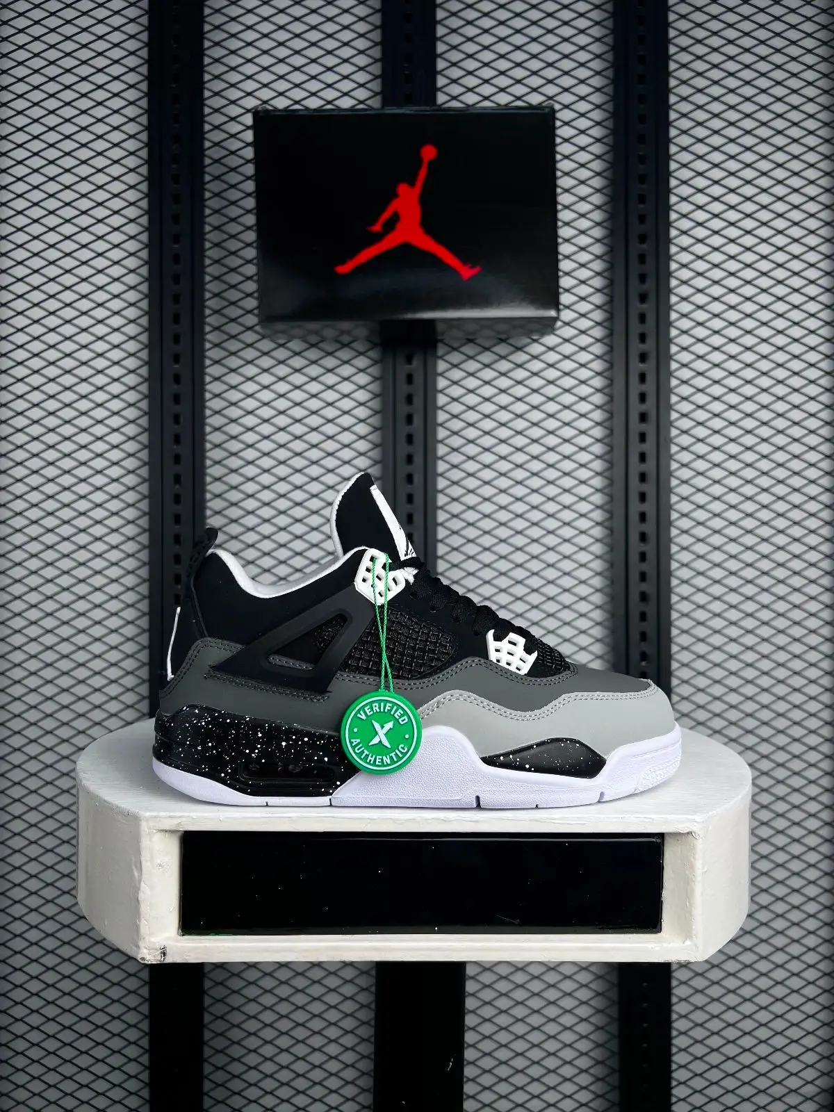 Jordan Air Jordan 4 Retro