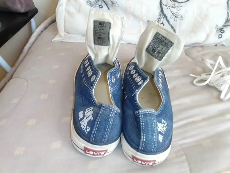 Levi's unisex sneakers