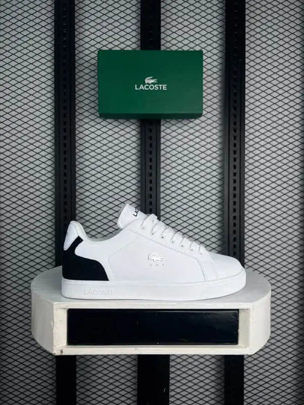 Lacoste shoe sizes:6-10