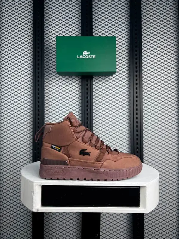 Lacoste T-Clip sizes:6-10